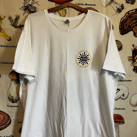 All time low shirt - Picture 2 of 2